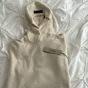 Essentials hoodie - Never worn, with tag, comes with packaging from ssense.